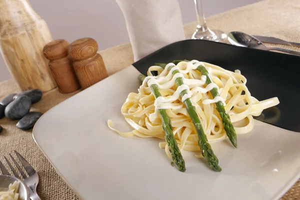 Alfredo cream sauce — Stock Photo, Image