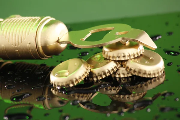 Golden Beer Caps — Stock Photo, Image