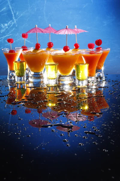 Daiquiri aux fruits et tireurs — Photo