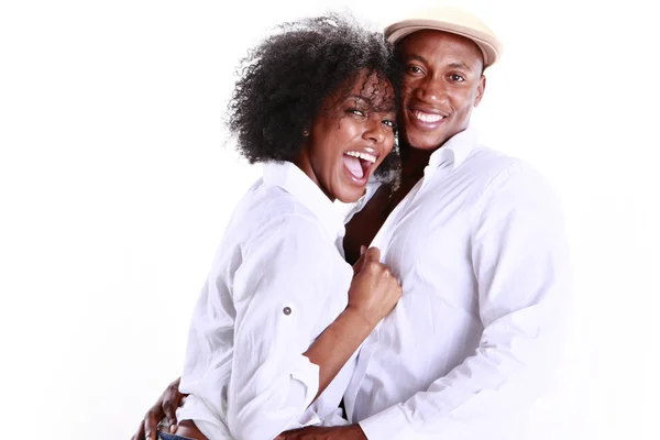 Jonge Afrikaanse Amerikaanse echtpaar — Stockfoto