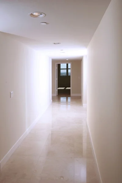 Empty hallway — Stock Photo, Image