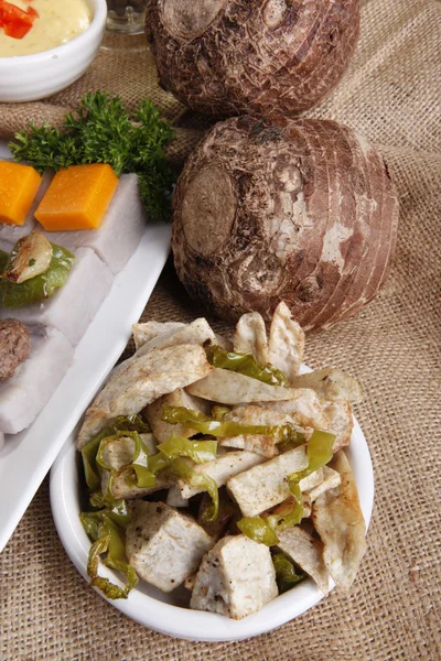 Malanga frita con pimientos — Foto de Stock