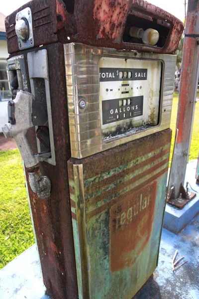 Staré benzínové stanice — Stock fotografie