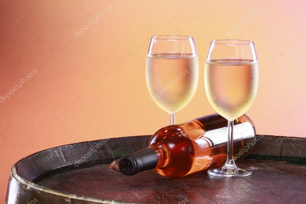 Cold white wine Stock Photo by ©Redav 64593785