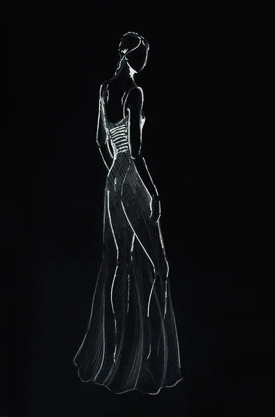 Wanita figur berdiri, sketsa pensil di atas kertas. Latar belakang hitam . — Stok Foto