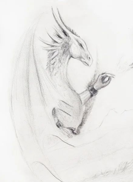 Lápiz dibujo dragón sobre fondo de papel viejo . — Foto de Stock