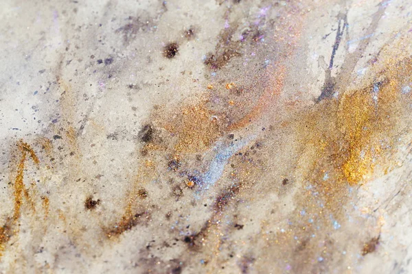 Pintura abstracta con estructura borrosa y manchada. efecto óxido de metal con granos de purpurina. Pintura sobre papel viejo . —  Fotos de Stock