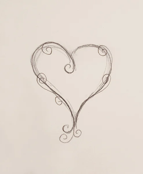 Dibujo del corazón, boceto a lápiz sobre papel viejo . — Foto de Stock