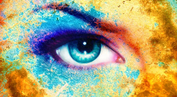 Women eye, color rust effect, painting collage, violet makeup. — Stock Photo, Image