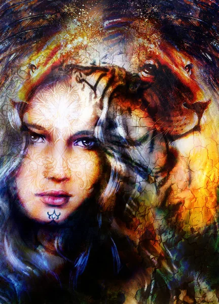 Pintura cabeça de leão poderoso no fundo ornamental e rosto mulher mística, colagem de computador . — Fotografia de Stock