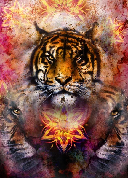 Нежный портрет тигра на декоративном фоне. компьютерный коллаж. Цветной абстрактный фон, старая бумажная структура. Концепция животных . — стоковое фото