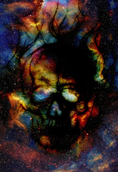 Calavera y efecto fractal. Fondo de espacio de color, collage informático. Elementos de esta imagen proporcionados por la NASA. —  Fotos de Stock