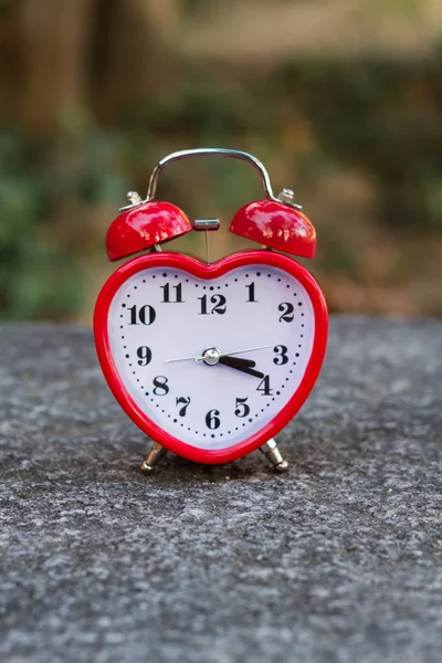 Reloj Rojo — Foto de Stock