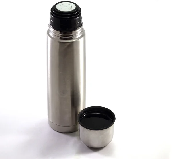 Thermos metal sobre um fundo branco — Fotografia de Stock