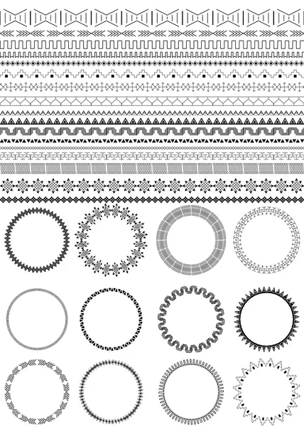 Set of seamless black brushes. Twelve round frames. — Stock Vector