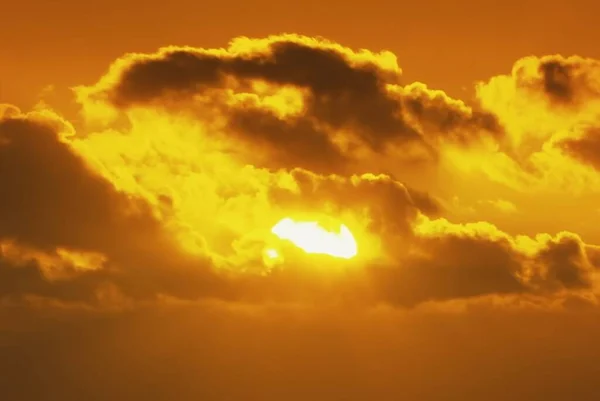 Sonnenuntergänge Und Wolkenverhangener Himmel Schöne Natur — Stockfoto