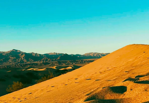 Una Gran Montaña Fondo — Foto de Stock