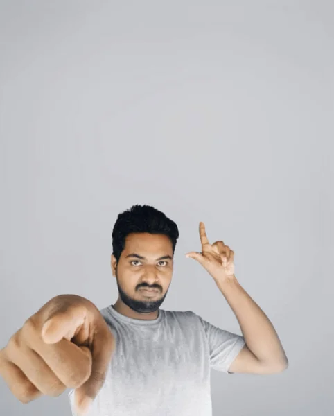 Homem Mostrando Gestos Mãos Expressões Faciais — Fotografia de Stock