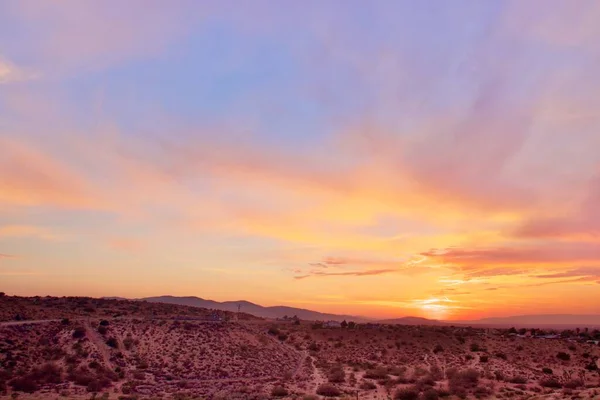 Güzel Kaliforniya Çöl Manzarası Akşam Altın Saati Nde Çekildi — Stok fotoğraf