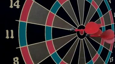 Dart oynamaktan hedefi vurmak için