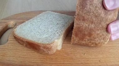 Kesme taze ekmek