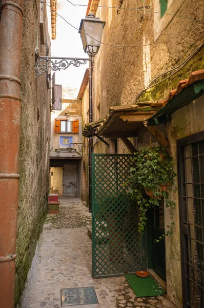 Smala Kullerstensgata Medeltida Staden Calcata Vecchia Italien — Stockfoto