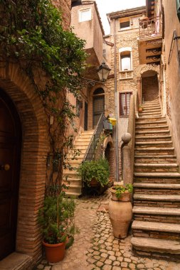 Lazio, İtalya 'nın ortaçağ kenti Nazzano' da şehir manzarası