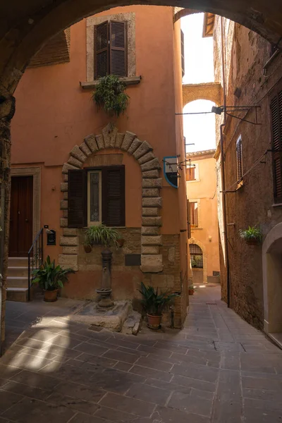 Smalle Straat Van Middeleeuwse Stad Orte Italië — Stockfoto
