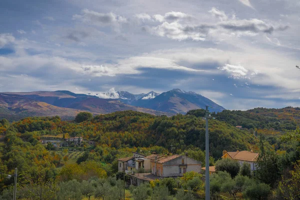 Paisaje Otoñal Las Montañas Los Abruzos Italia — Foto de Stock