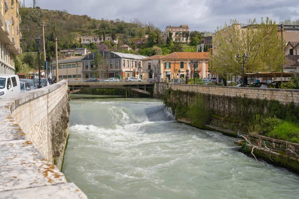 Isola Del Liri Ιταλία Απριλίου 2021 Rough River Isola Del — Φωτογραφία Αρχείου