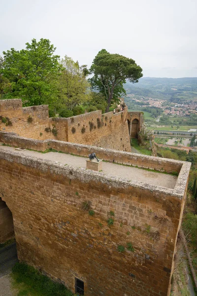 Hoge Stenen Muren Van Oude Middeleeuwse Stad Orvieto Umbrië Italië — Stockfoto