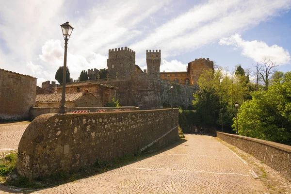 Talya Kalenin Manzarası Borgo Torre Alfina — Stok fotoğraf