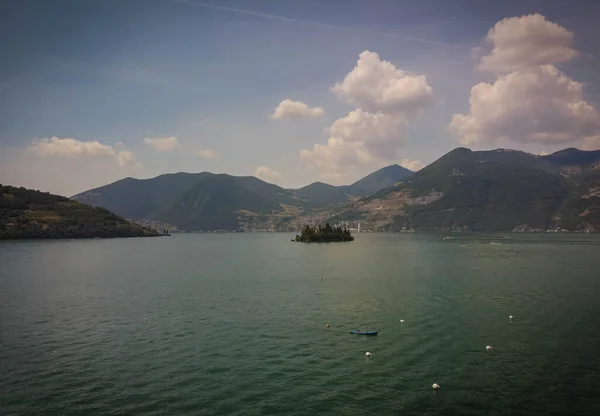 Uitzicht Vanuit Lucht Bergen Het Iseomeer Lombardije Italië — Stockfoto