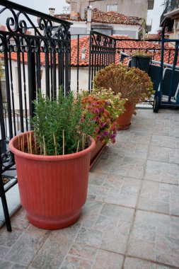 Yunanistan 'ın Arachova köyünün sokaklarındaki şehir manzarası