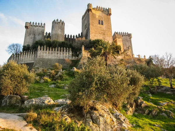 Middeleeuws kasteel in Almodovar del Rio — Stockfoto