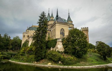 Bojnice eski ortaçağ kale