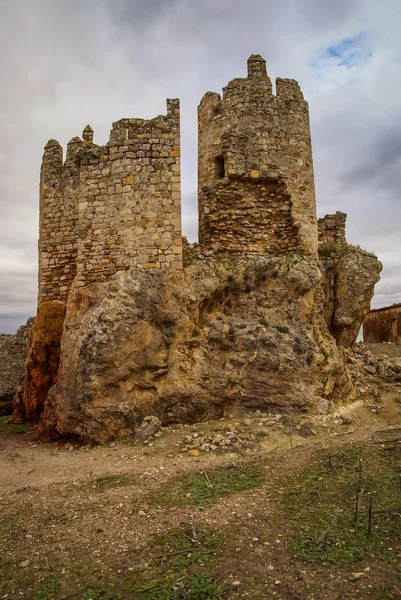 Ruines du château d'El Berueco — Photo