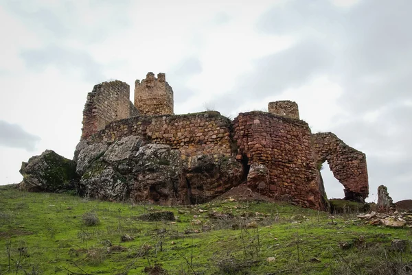 Ερείπια του κάστρου στο Ελ Berueco — Φωτογραφία Αρχείου