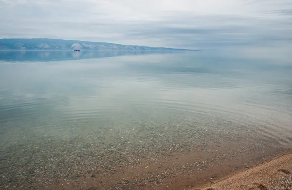 Pantai danau Baikal — Stok Foto