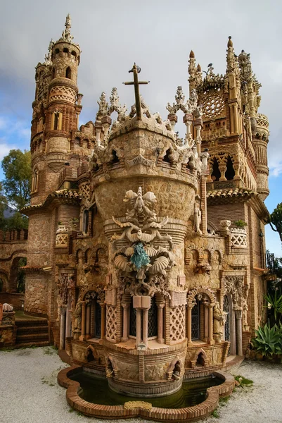 Château de pierre insolite en Andalousie — Photo