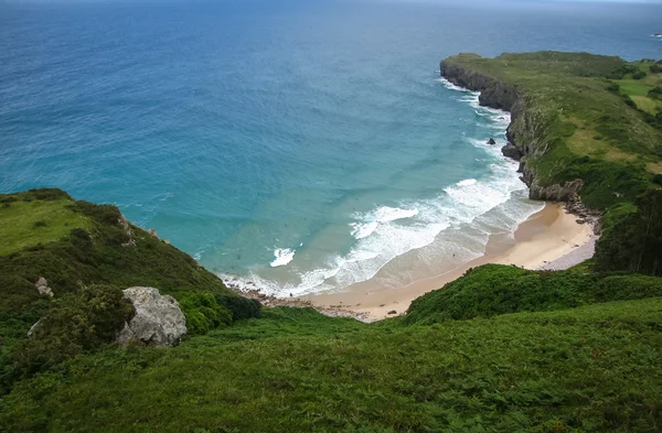 Vue sur la plage d'Andrin — Photo