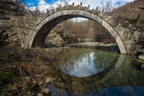 Capitão Arcoudas ponte de pedra velha — Fotografia de Stock
