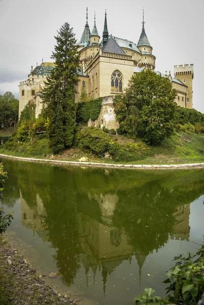 Bojnice eski ortaçağ kale — Stok fotoğraf