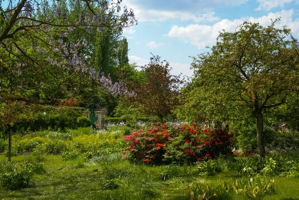 ジヴェルニーの春の庭園 — ストック写真