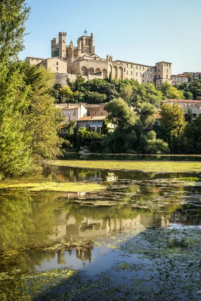 Beziers city and river — Stock Photo, Image