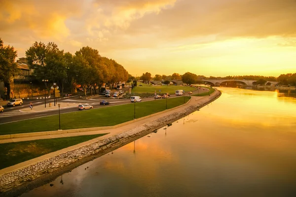 Avignon na zachodzie słońca, Francja — Zdjęcie stockowe