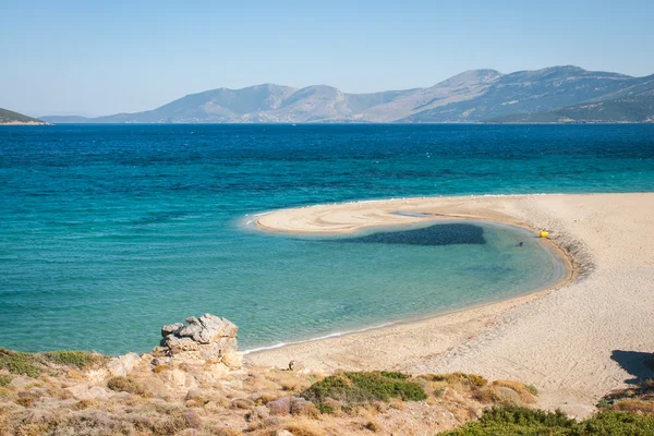 Golden beach in Evbia — Stock Photo, Image