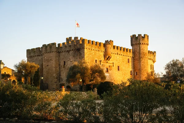 Hrad v Aguijuelas v regionu Caceres — Stock fotografie