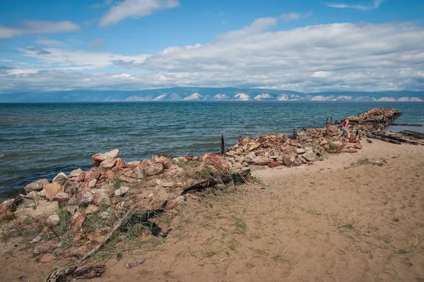 Pantai danau Baikal — Stok Foto