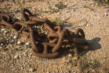 eski paslı gemi zinciri